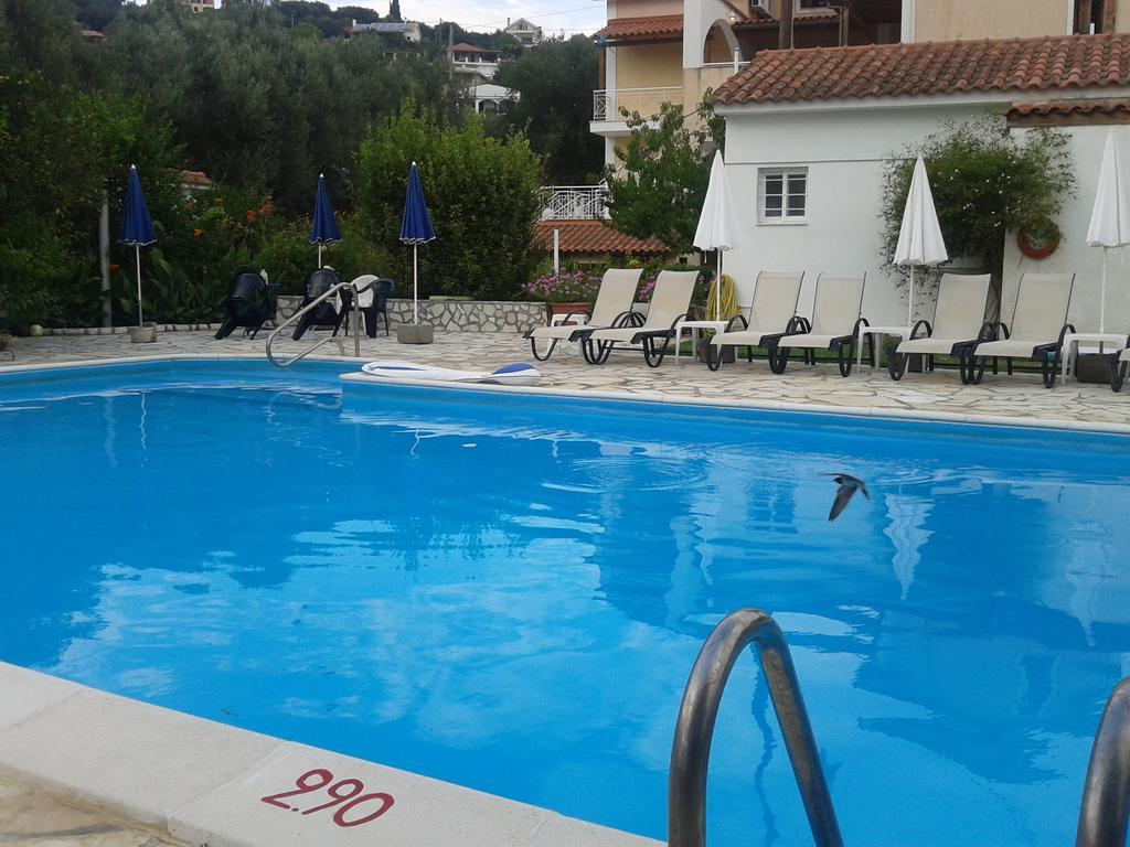 Marketos Apartments Svoronata Exterior photo