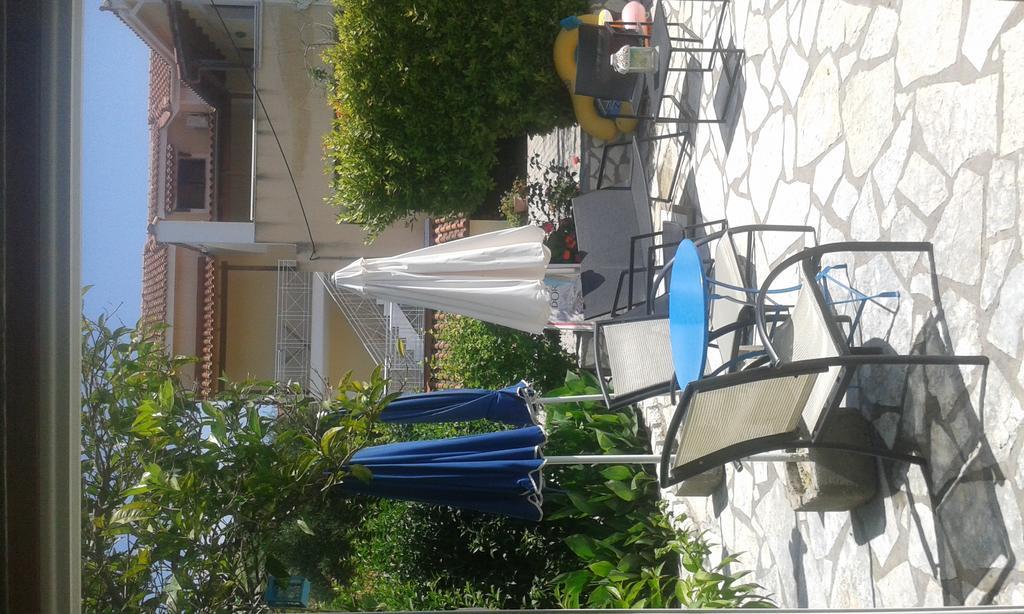 Marketos Apartments Svoronata Exterior photo