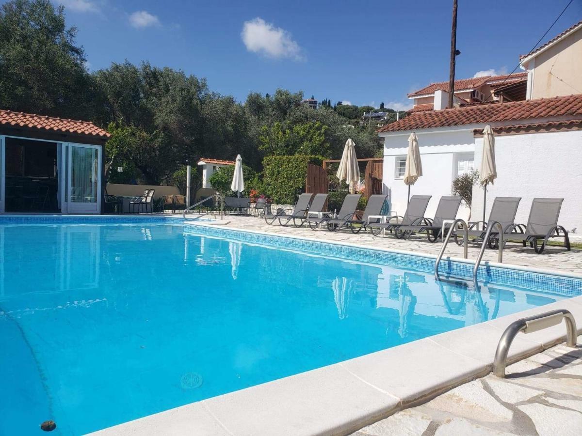 Marketos Apartments Svoronata Exterior photo