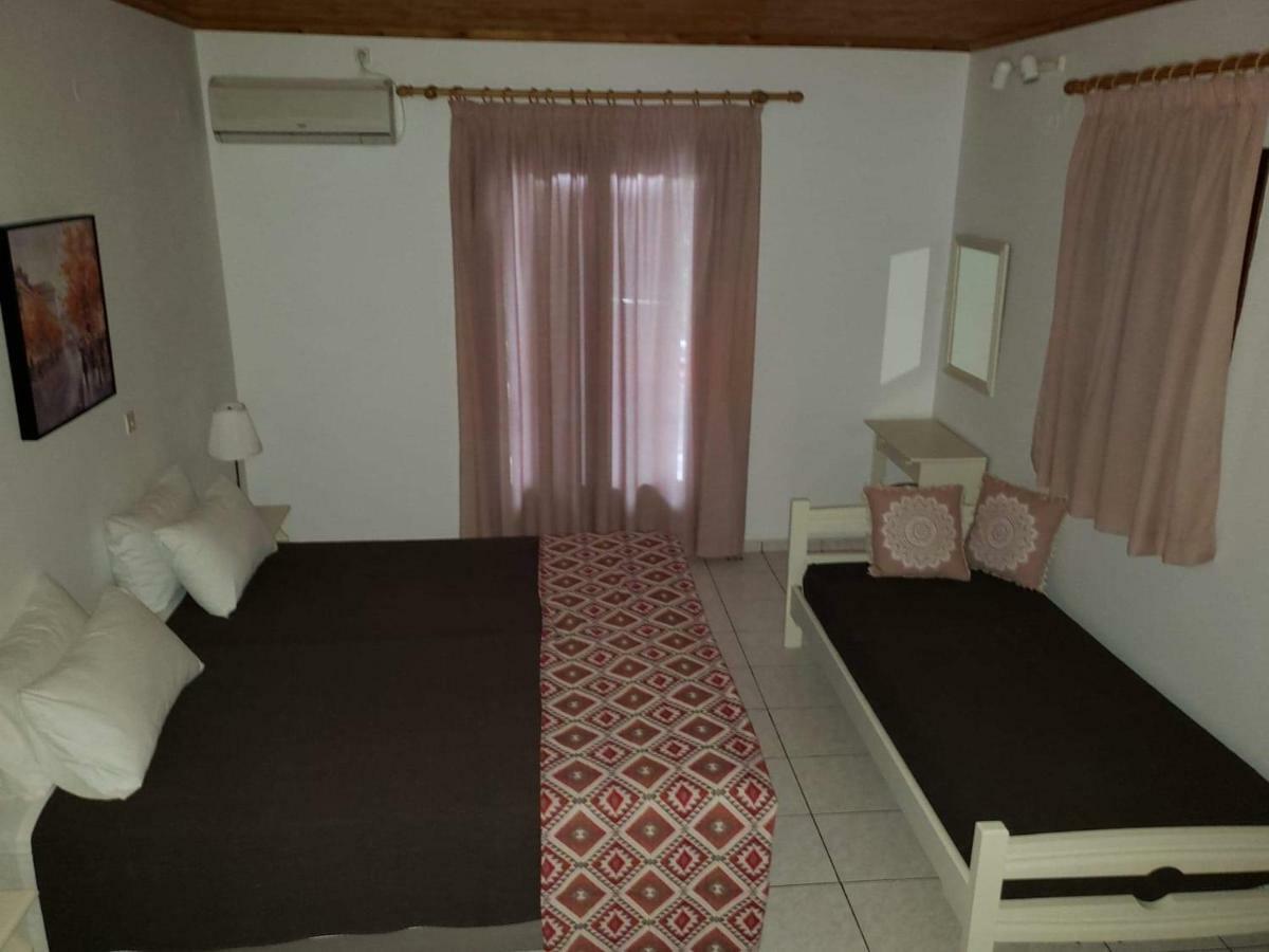 Marketos Apartments Svoronata Exterior photo